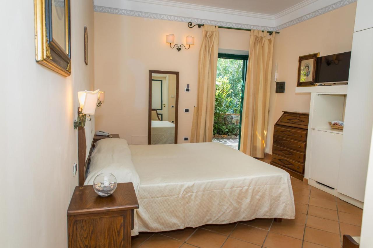 Hotel Villa Delle Meraviglie Маратеа Екстер'єр фото