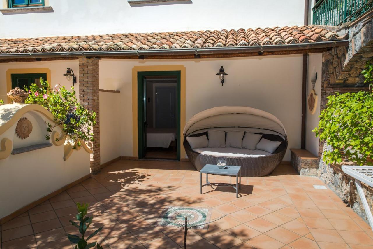 Hotel Villa Delle Meraviglie Маратеа Екстер'єр фото